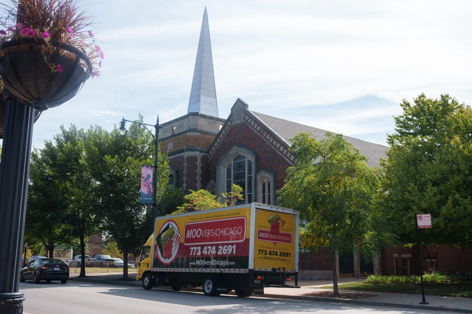 Moovers Chicago Moving Truck Moovers Chicago moving truck parked on a street in Mount Greenwood, IL.