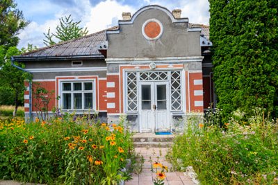 Moving to Ukranian Village, IL Moving to Ukranian Village, IL