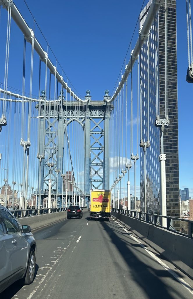 moving from Chicago to new york - moving company Chicago moving company truck