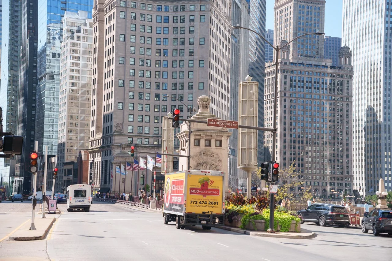 Moovers Chicago Truck in Downtown Moovers Chicago truck in downtown Chicago, local and long distance moving services.