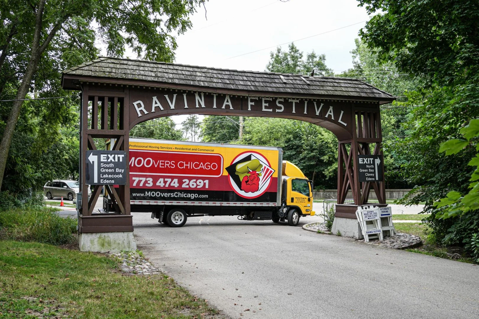 Moovers Chicago truck at Ravinia Festival entrance, local and long distance moving services in Highland Park, IL.